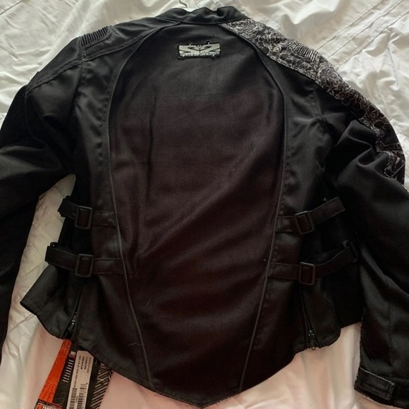 SOLD - Picture 7 of 8